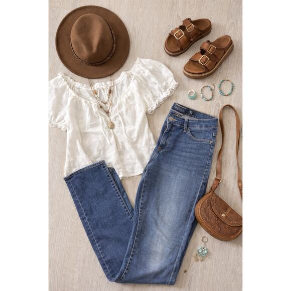 Lucky Brand Denim - Lucky Brand Sweet Straight Low Rise Jeans 12/31 Classic Americana Denim Indie